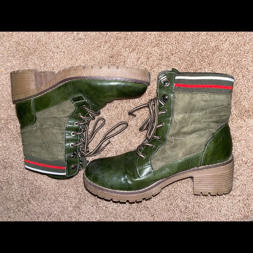 Rouge Woman Boot 🥾